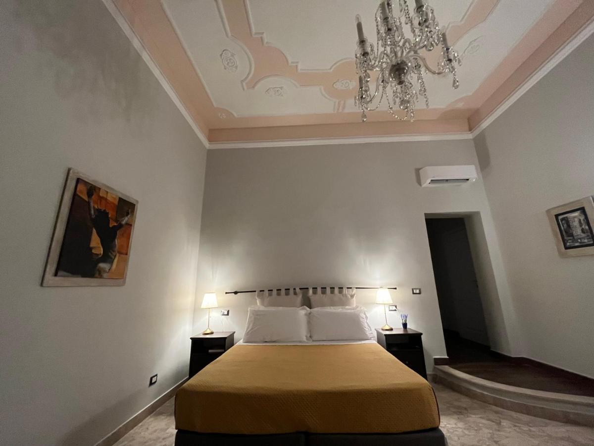 Epoque Bed And Breakfast เมสซีนา ภายนอก รูปภาพ
