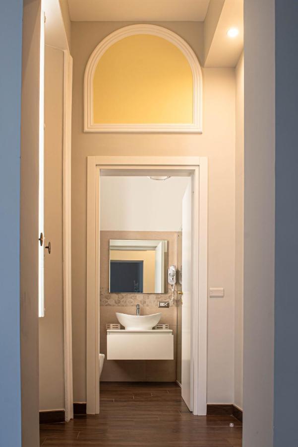 Epoque Bed And Breakfast เมสซีนา ภายนอก รูปภาพ