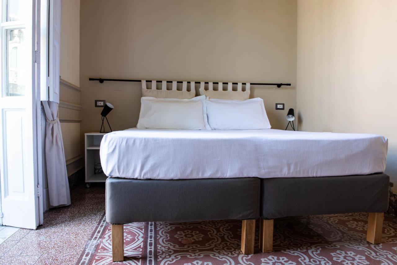 Epoque Bed And Breakfast เมสซีนา ภายนอก รูปภาพ